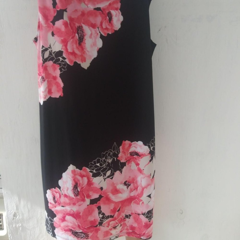 Chicos Floral Pink Flowers on Black Size 1 (M or 8